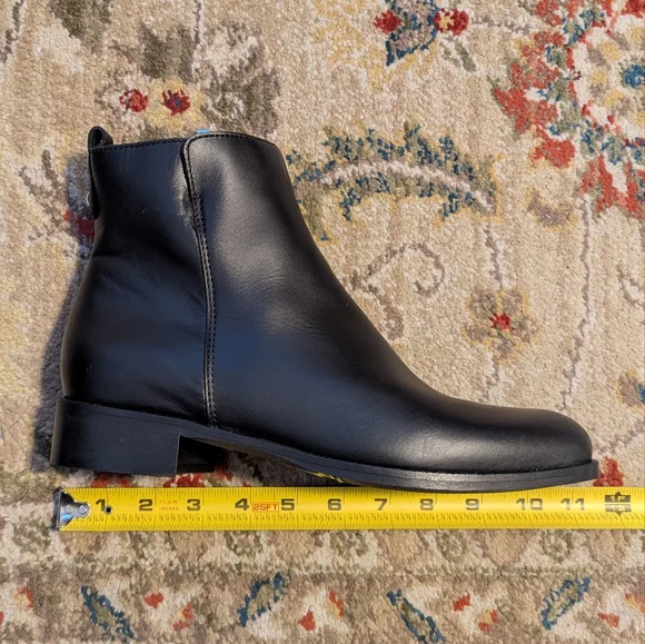 LA CANADIENNE Sawyer Boots - Picture 11 of 14